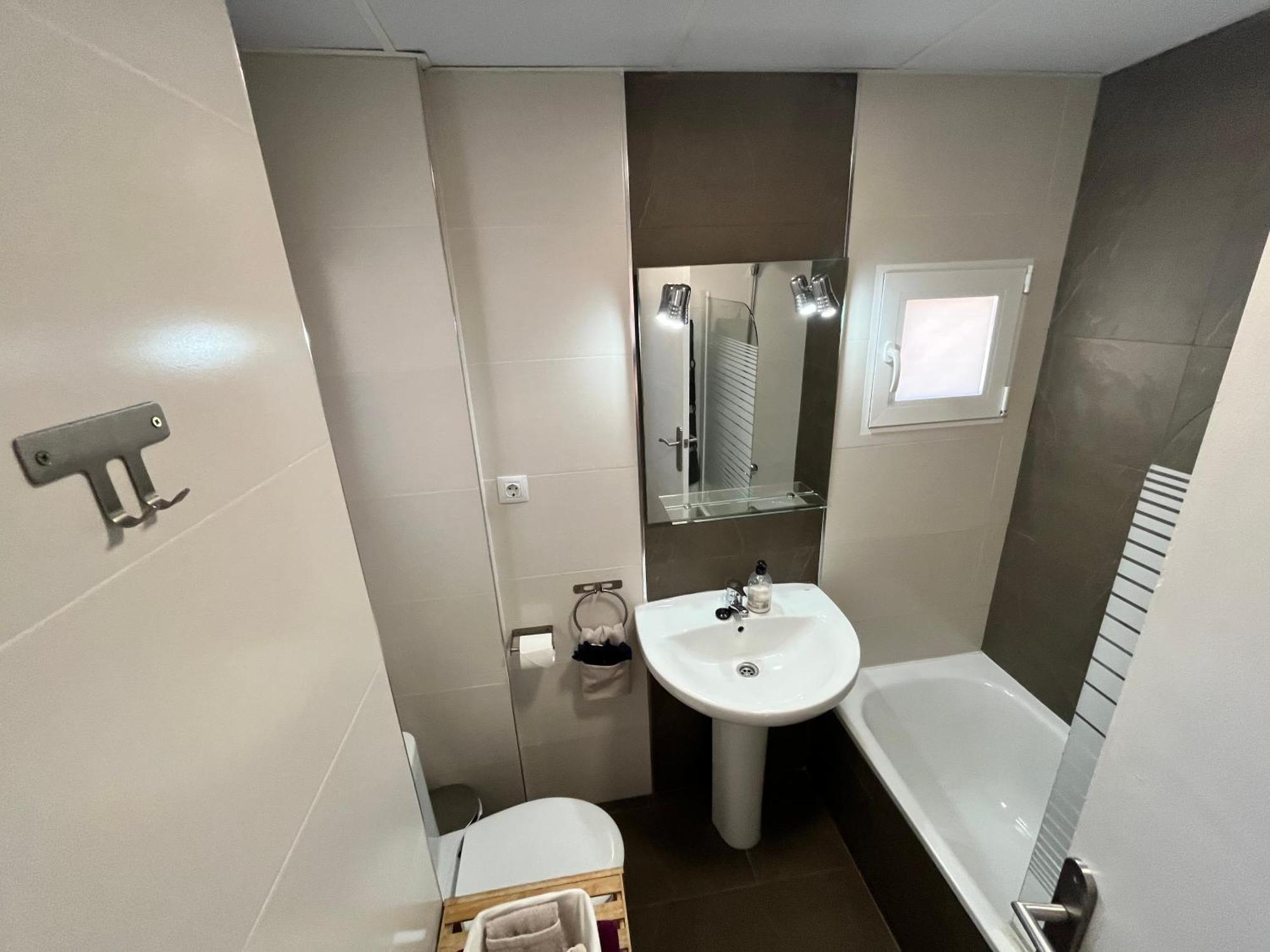 4 Bedrooms -Seneca Center Apartment Αλικάντε Εξωτερικό φωτογραφία