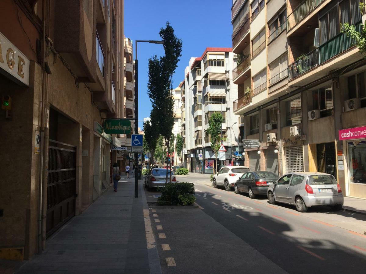 4 Bedrooms -Seneca Center Apartment Αλικάντε Εξωτερικό φωτογραφία